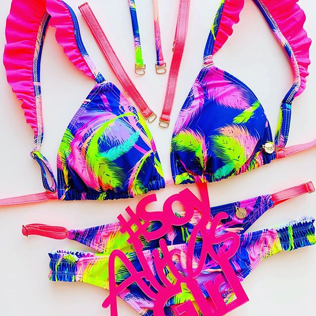 bikini estampa colores fluor verano 2020 Alitas