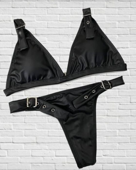 Bikini negamoada negra con hebillas verano 2021 Sunsea
