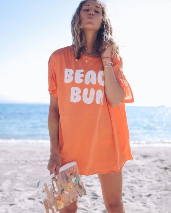 Outfits con remeron naranja para playa