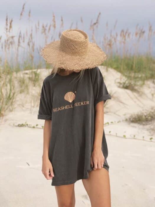 Outfits con remeron negro para playa